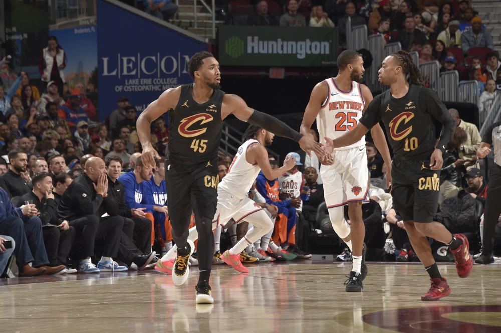 廷出人意料 廷出人意料