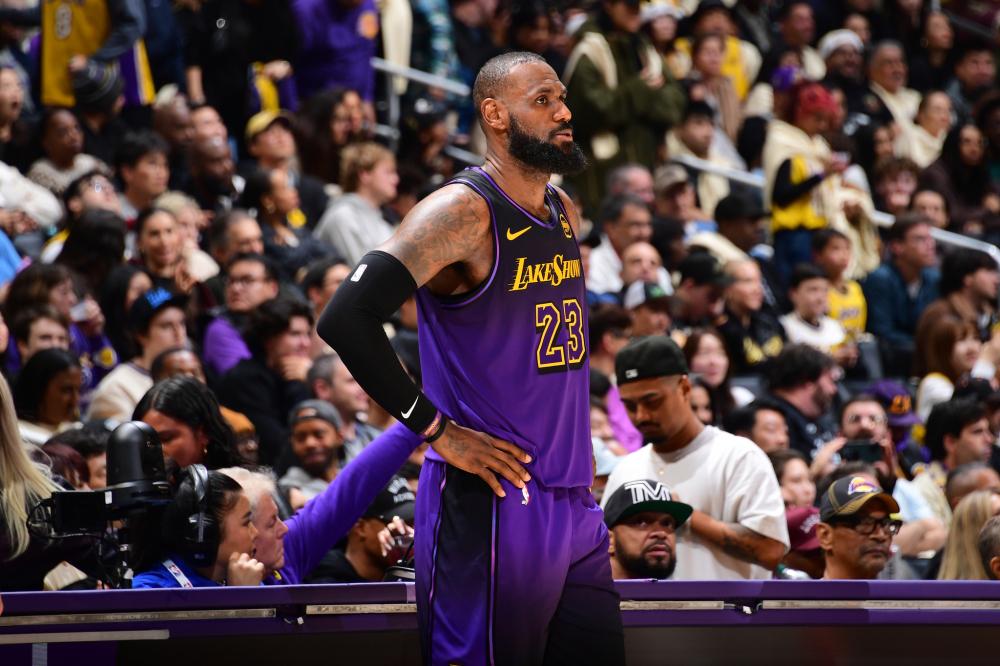 以他在某场 以他在某场